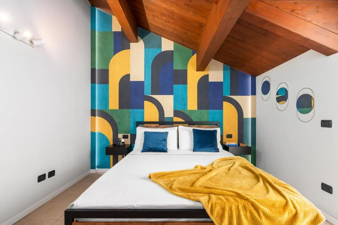 Casa Gialla 7A, New Apartment Milano&Como Bregnano Italien